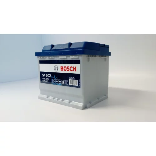 AKUMULATOR BOSCH S4 52AH 470A AKUMULATOR BOSCH S4 52AH 470A